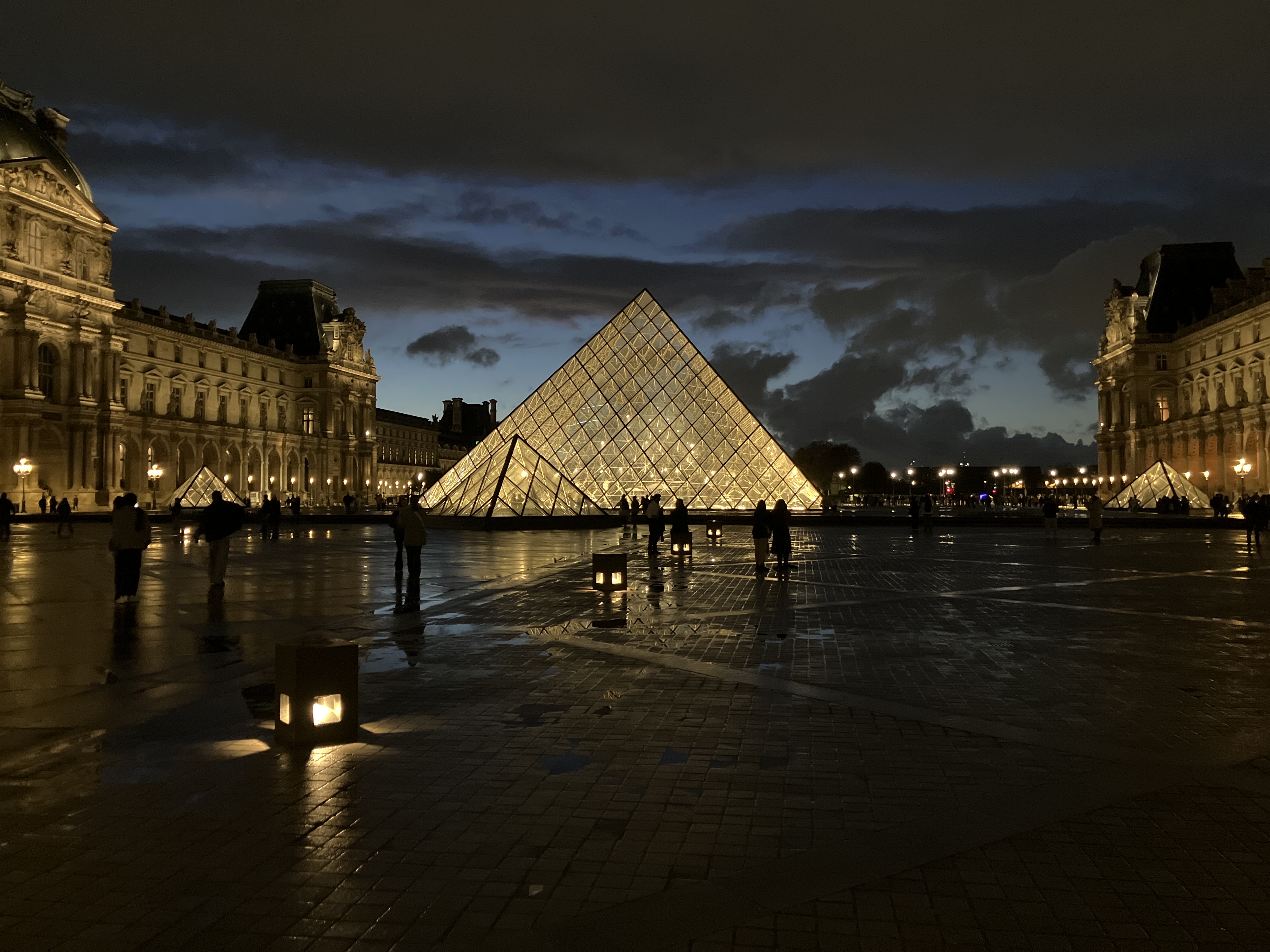 Palais du Louvre et Jardin des Tuileries